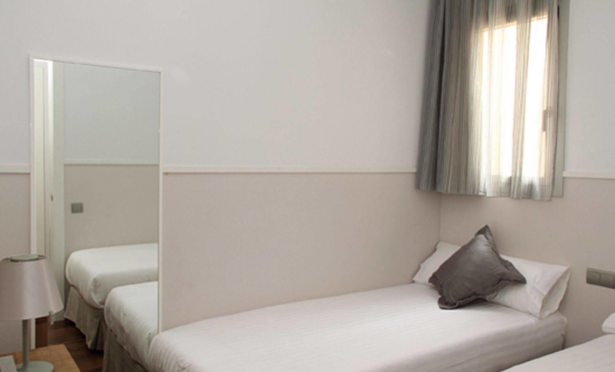 Mh Apartments Center Barcelona Quarto foto